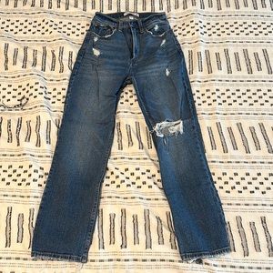 Abercrombie & Fitch,  Curve Love The Ankle Straight Ultra High Rise